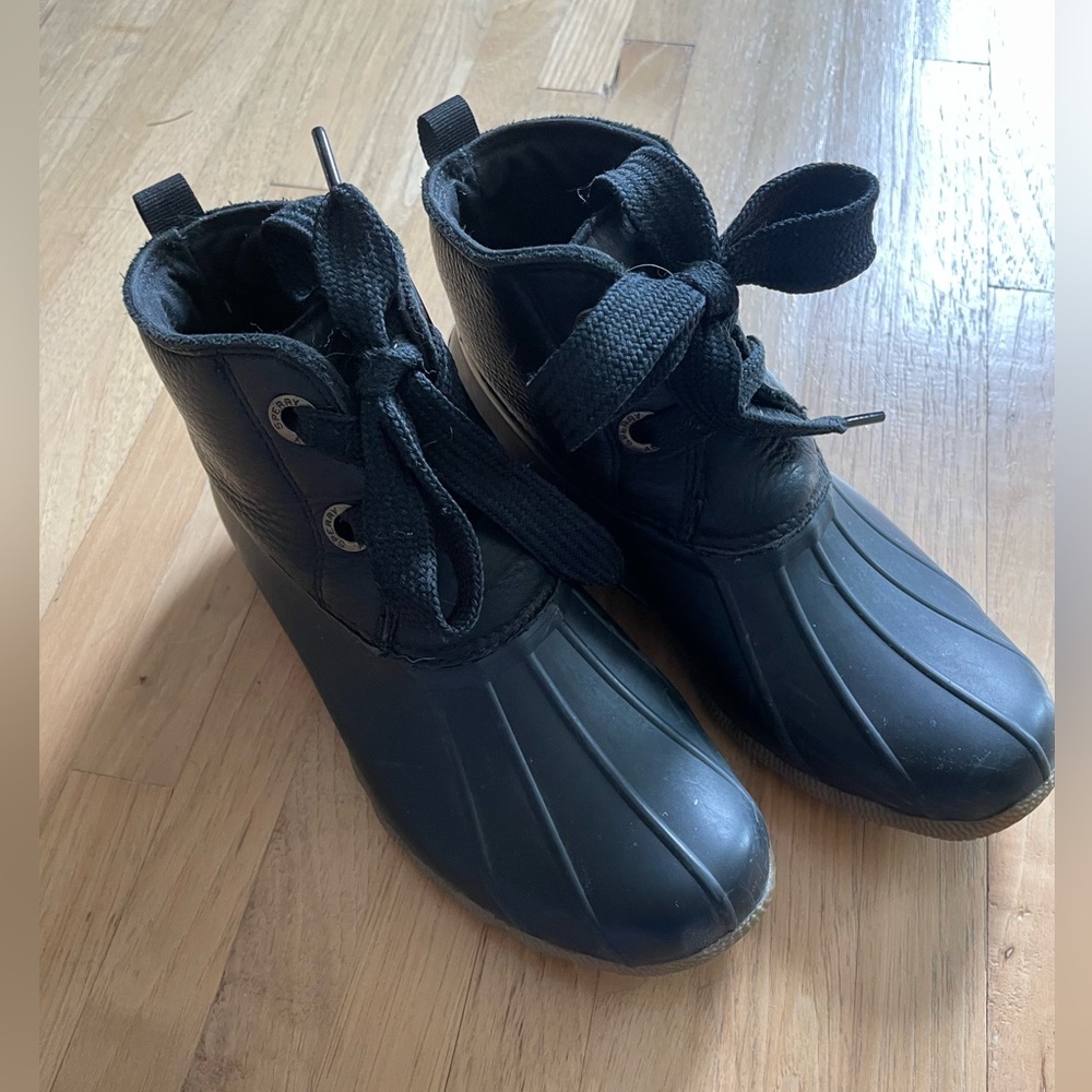 SPERRY boots size 6.5